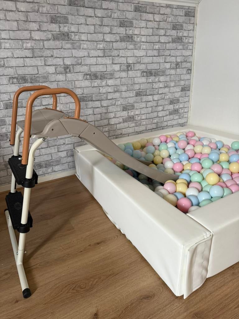Ballenbak soft foamblokken, Ophalen, Gebruikt