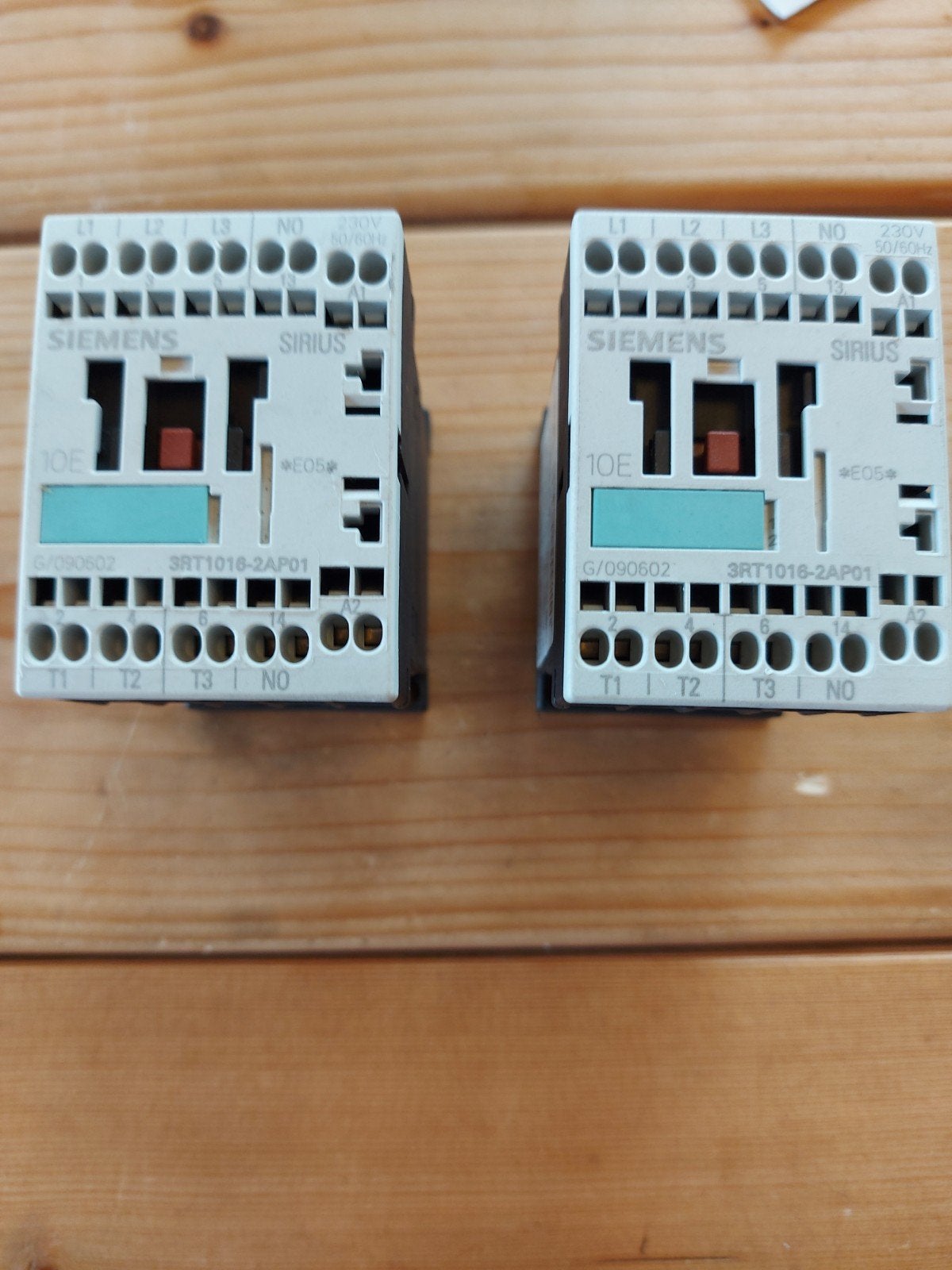 Siemens Sirius 3RT1016-2AP01 Relais (2 stuks), Ophalen of Verzenden, Gebruikt, Siemens, Relais