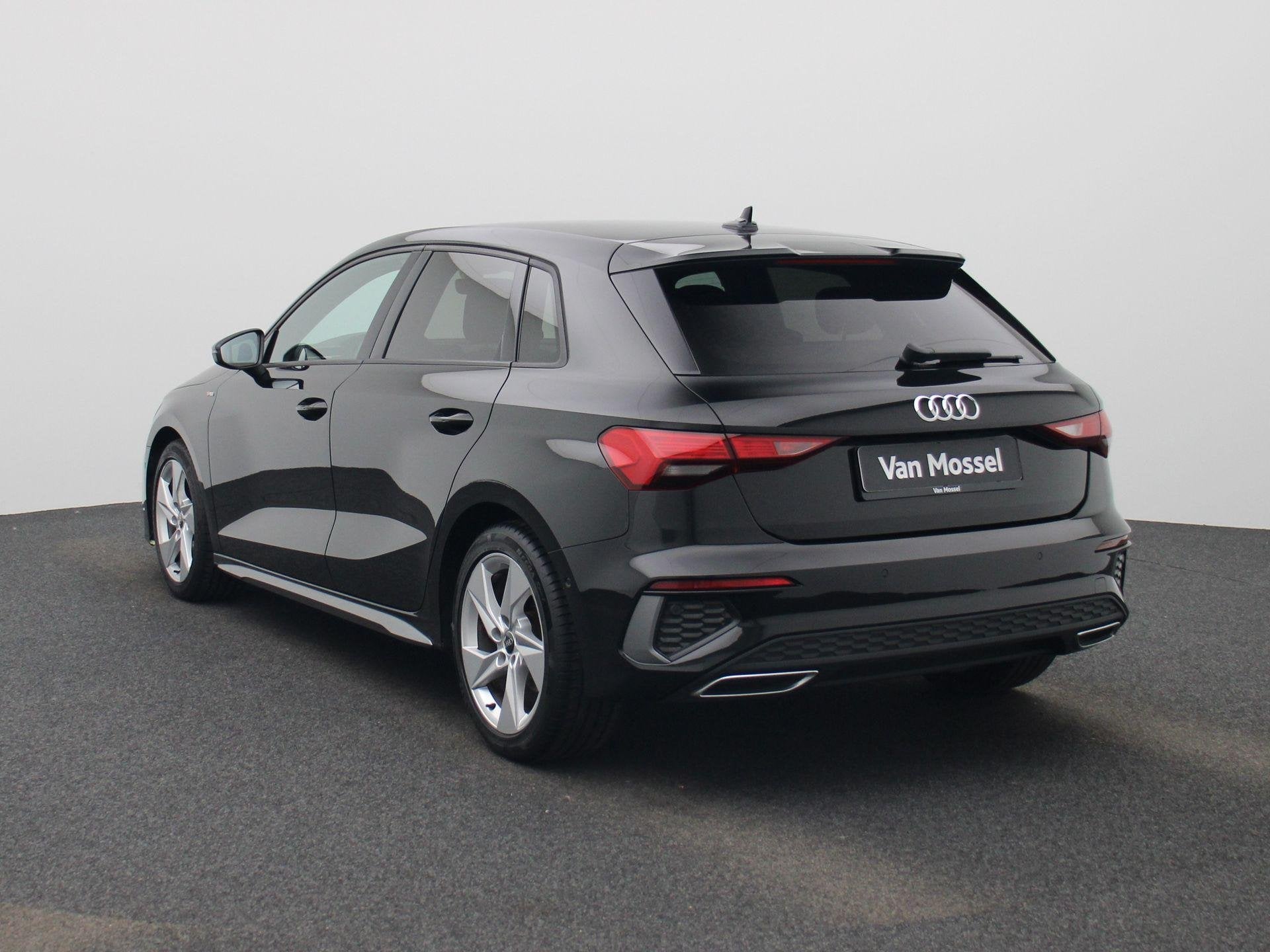 Audi A3 Sportback 1.0 30 TFSi 81kW S tron. S Line | APPLE CA, Auto's, 12 maanden, Stof, Gebruikt, Zwart