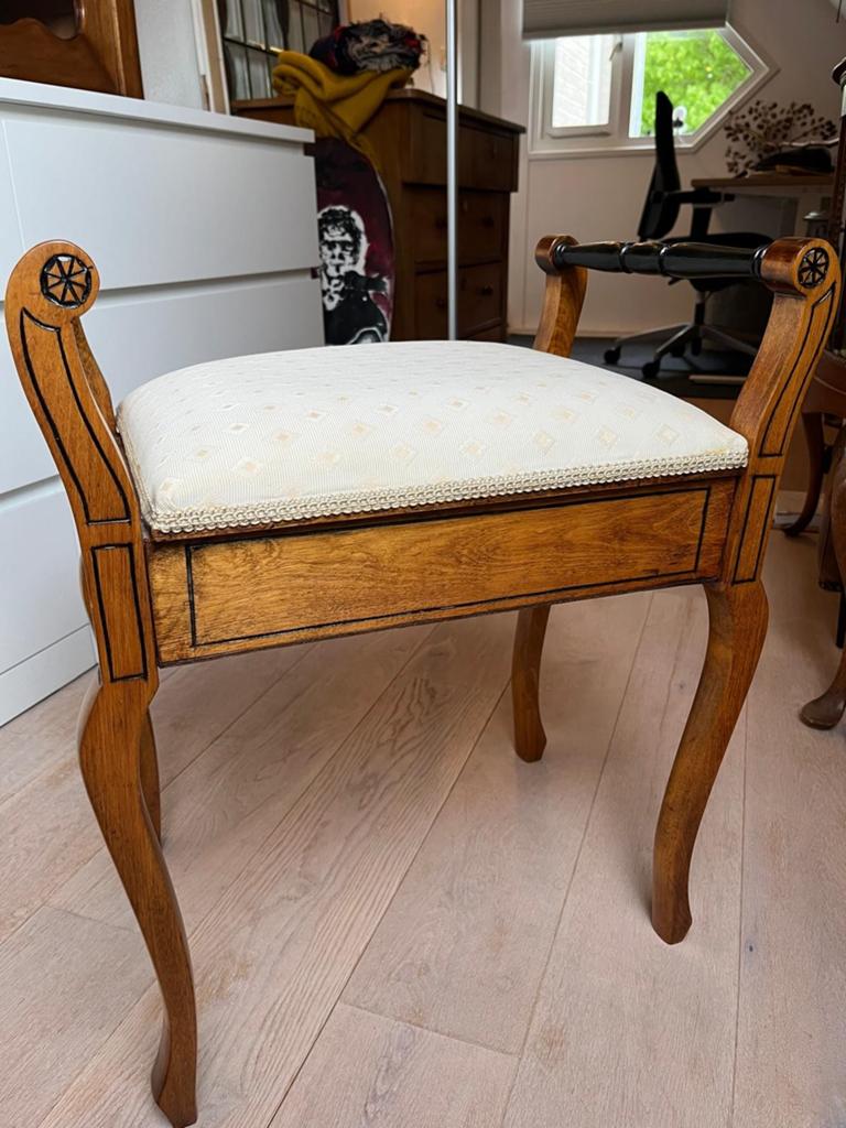 Elegante walnoten pianokruk met opbergruimte, Ophalen