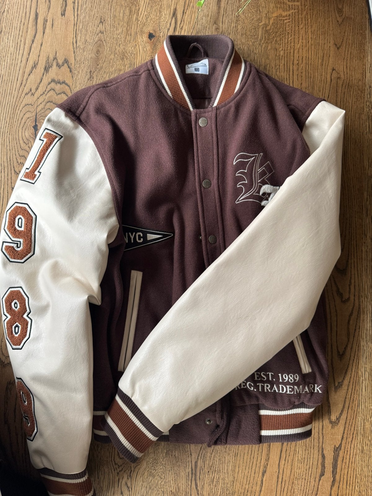 Karl Kani Varsity Jas Bruin/Beige, Ophalen, Zo goed als nieuw, Overige maten, Bruin