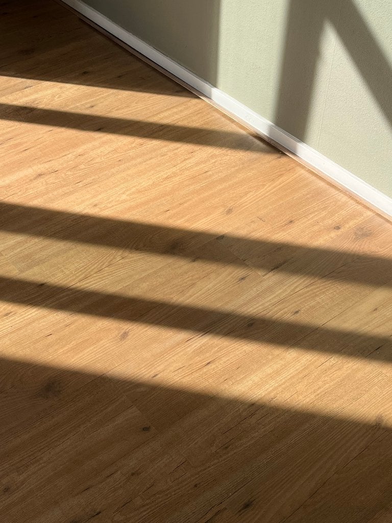Klik laminaat IKEA TUNDRA 60 m², Doe-het-zelf en Verbouw, Ophalen, Gebruikt, 10 m² of meer, 10 tot 30 cm