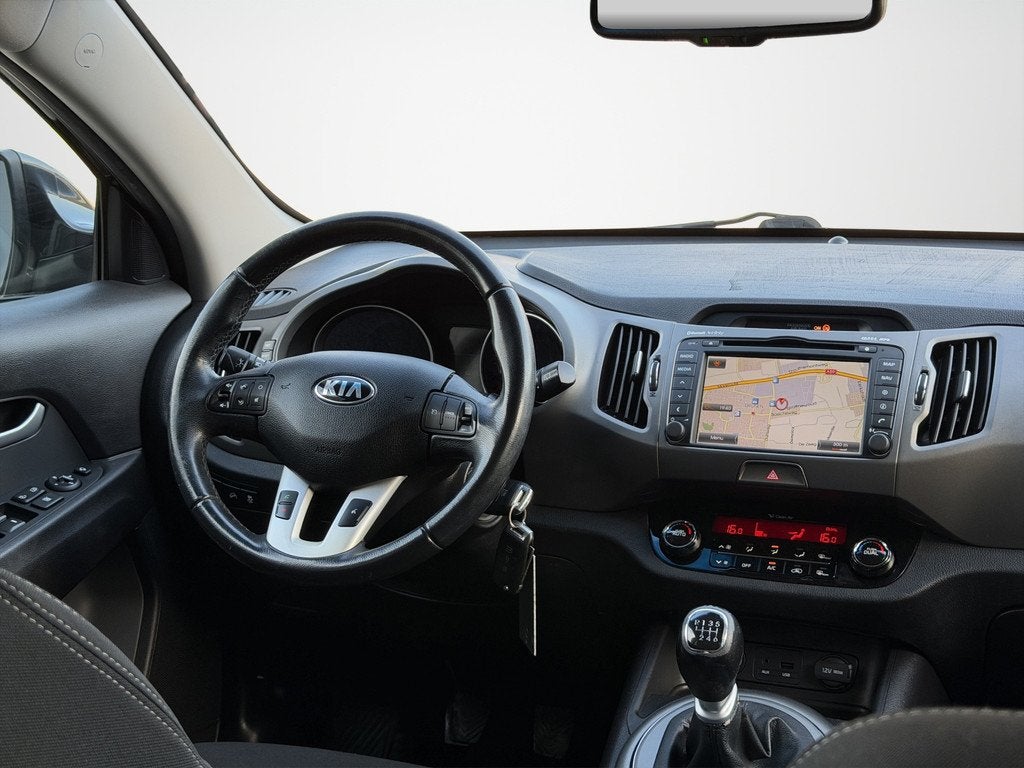 Kia Sportage 2.0 BusinessLine Airco|Trekhaak|ParkeerCamera, Gebruikt, 4 cilinders, Zwart, Origineel Nederlands