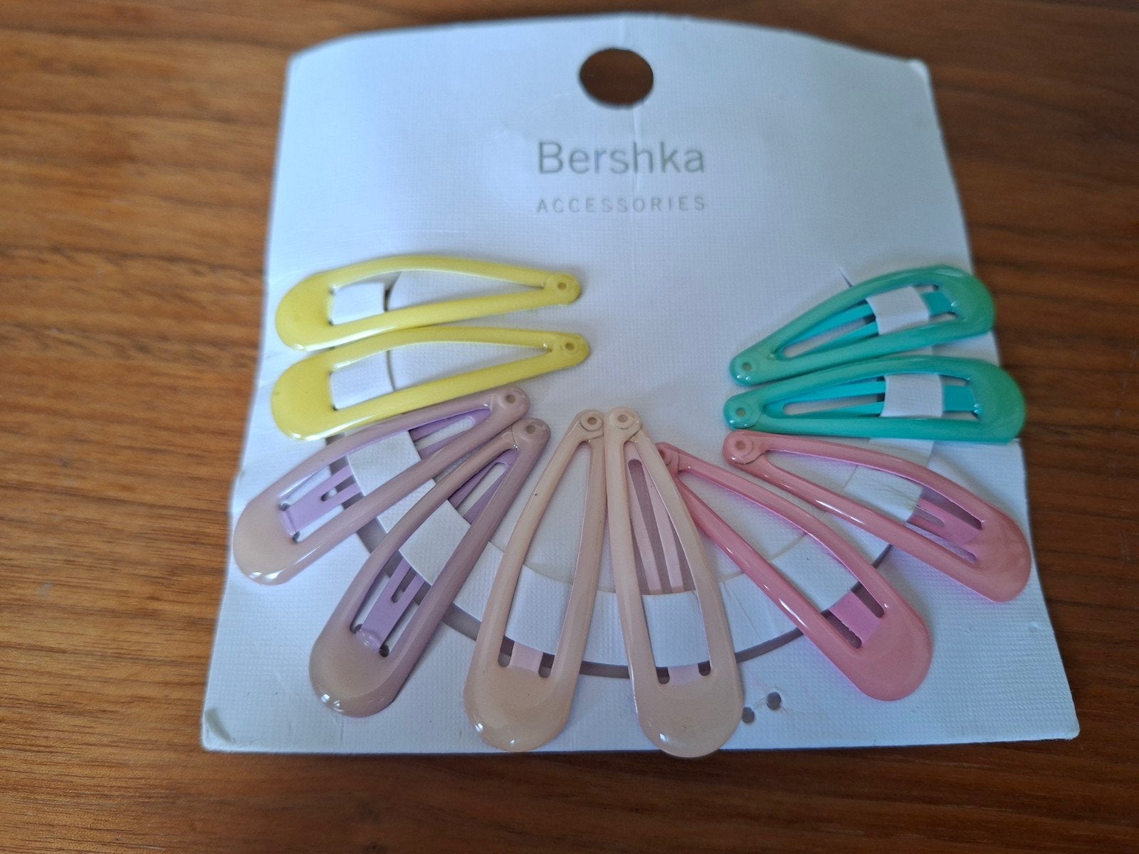 Bershka Haaraccessoires - Set van 8 kleurrijke haarclips, Bershka, Ophalen of Verzenden, Nieuw
