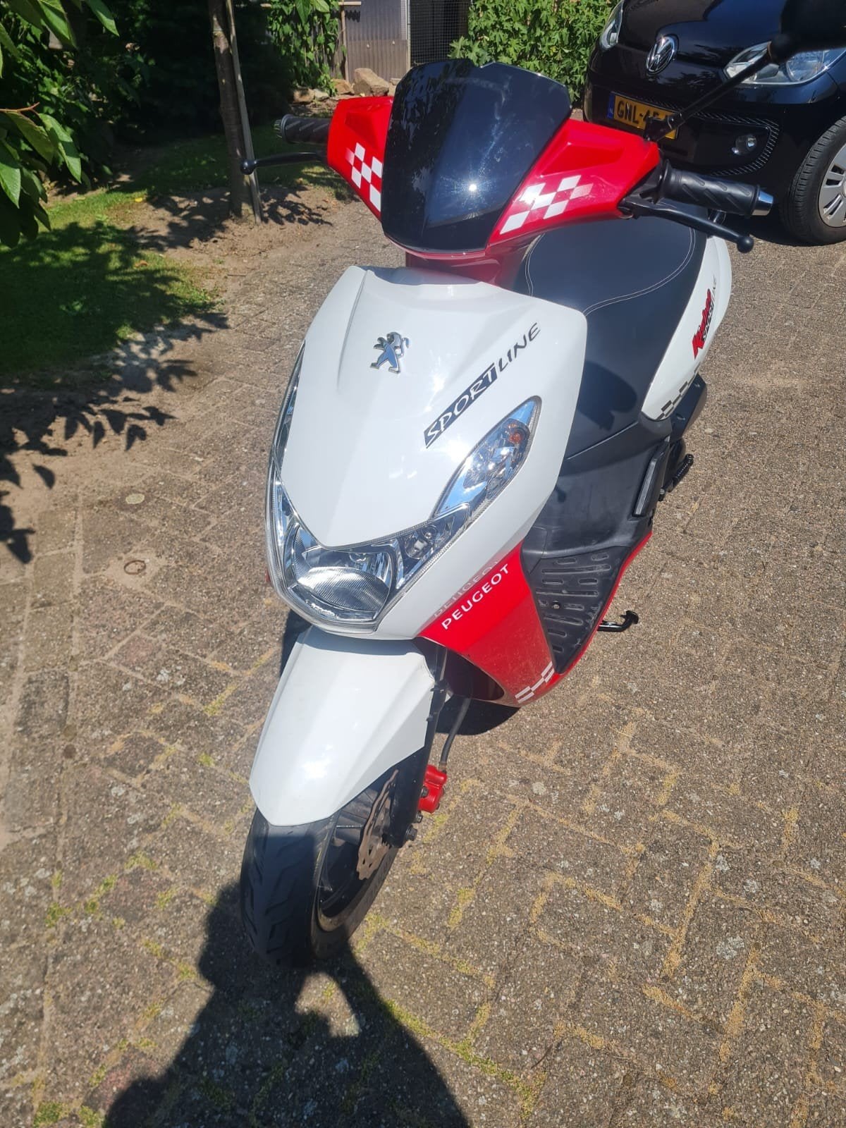 Peugeot Kisbee Sportline 2016 - Zeer Mooi en Goed, Fietsen en Brommers, Scooters | Peugeot, Ophalen of Verzenden, Benzine, Overige modellen