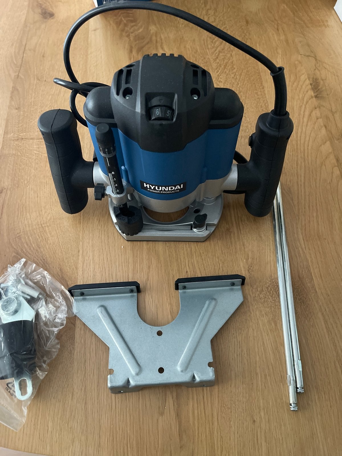Hyundai Bovenfrees 56441 - Zo goed als nieuw, Ophalen of Verzenden, Zo goed als nieuw, Elektrisch, Bovenfrees