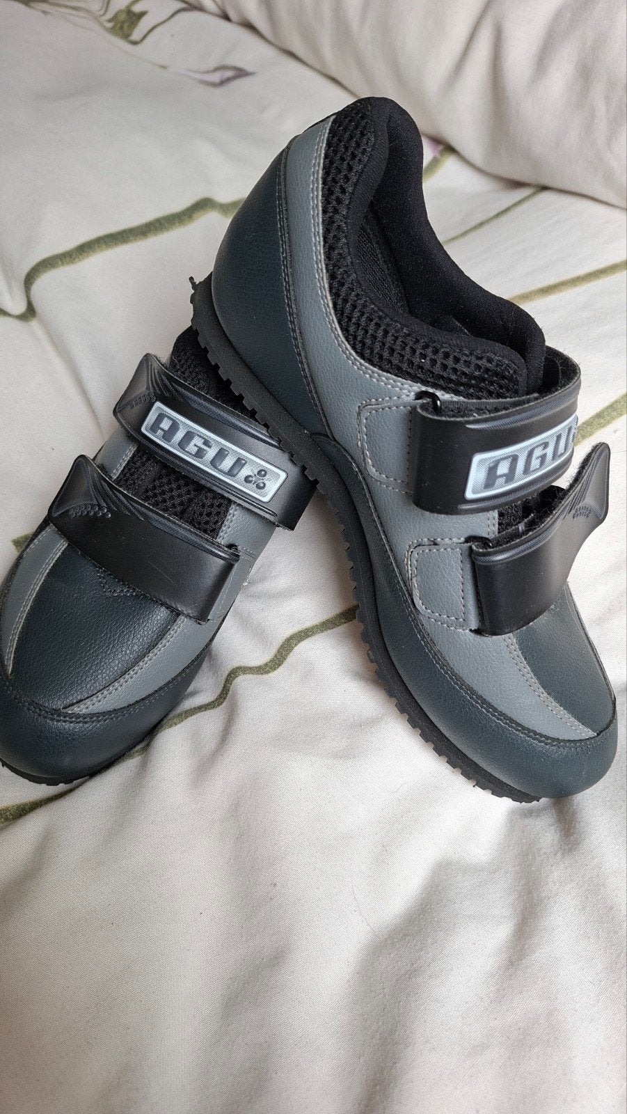 AGU fietsschoenen maat 38 - Zo goed als nieuw, Dames, Schoenen, Overige maten, Ophalen of Verzenden