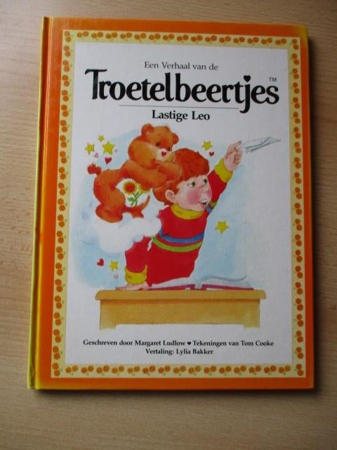 Care Bears / Troetelbeertjes boek  Lastige Leo  1984, Verzamelen, Ophalen of Verzenden, Zo goed als nieuw