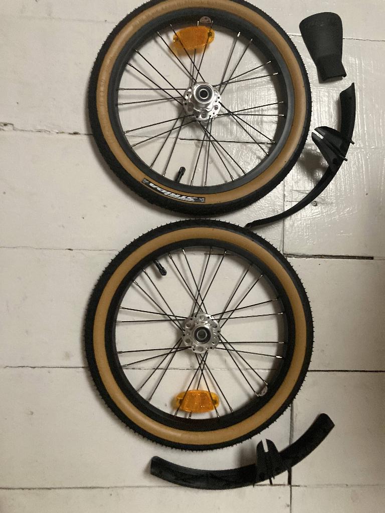 Nieuwe Strida 16 inch wielset met accessoires, Fietsen en Brommers, Ophalen of Verzenden, Nieuw, Wiel, Strida
