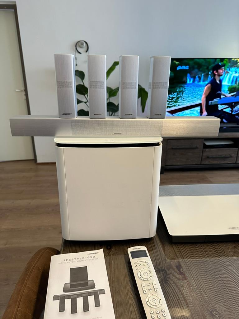 Bose Lifestyle 650 Wit – High-end home cinema set ., Audio, Tv en Foto, Home Cinema-sets, Overige merken, Bose, Soundbar, 70 watt of meer