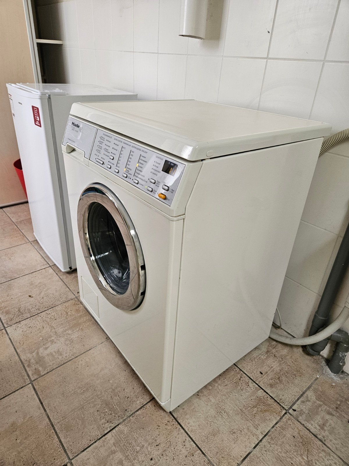 Miele SoftCare System W 5245 Wasmachine - Zo goed als nieuw, 4 tot 6 kg, Ophalen, Zo goed als nieuw, Voorlader