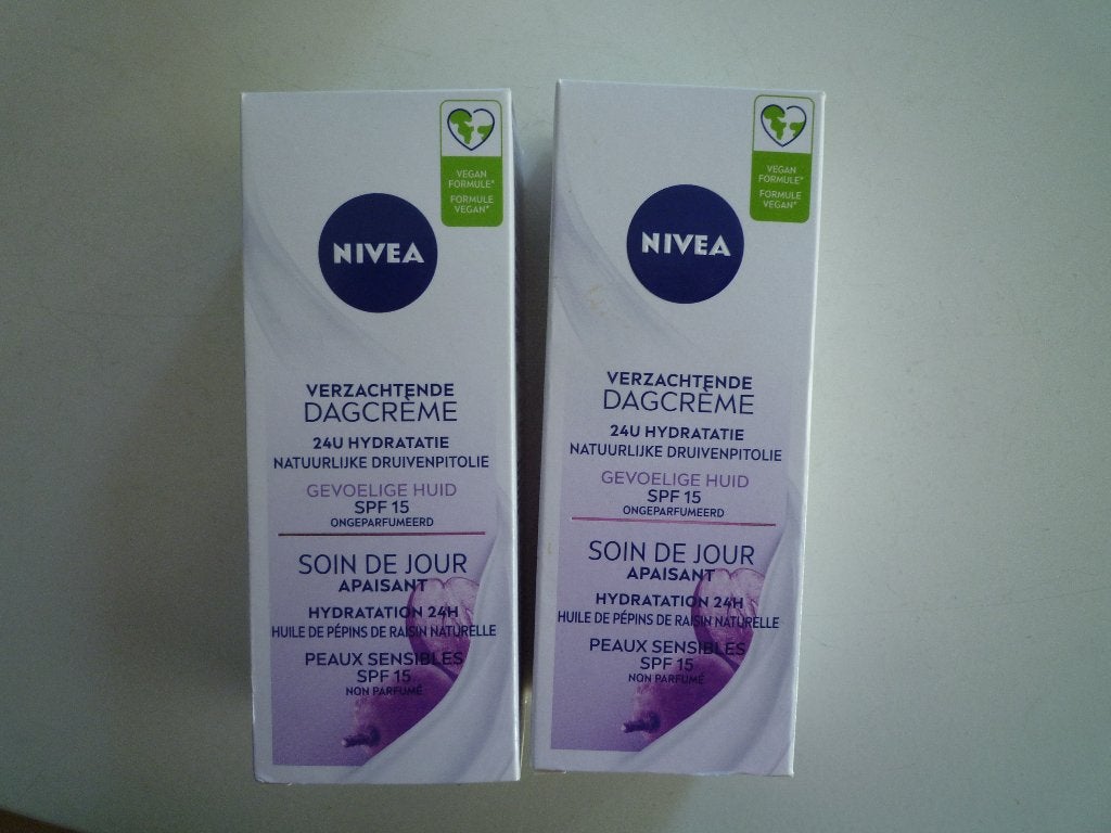 2x Nieuwe Nivea verzachtende dagcreme 50 ml, Ophalen of Verzenden, Nieuw