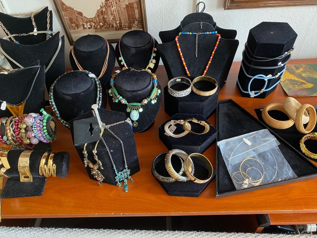 SIERADEN, KETTINGEN, ARMBANDJES, RINGEN., Ophalen, Overige materialen, Overige typen
