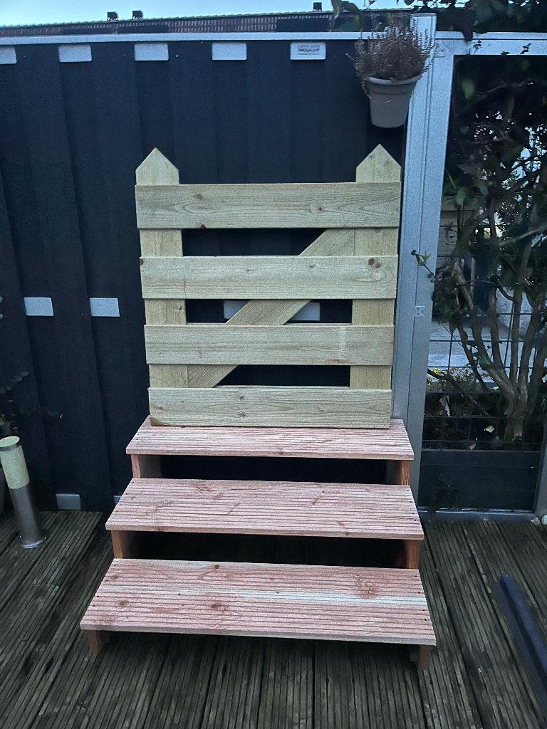 Houten terras trap / opstap –, Ophalen, Nieuw, 20 m² of meer