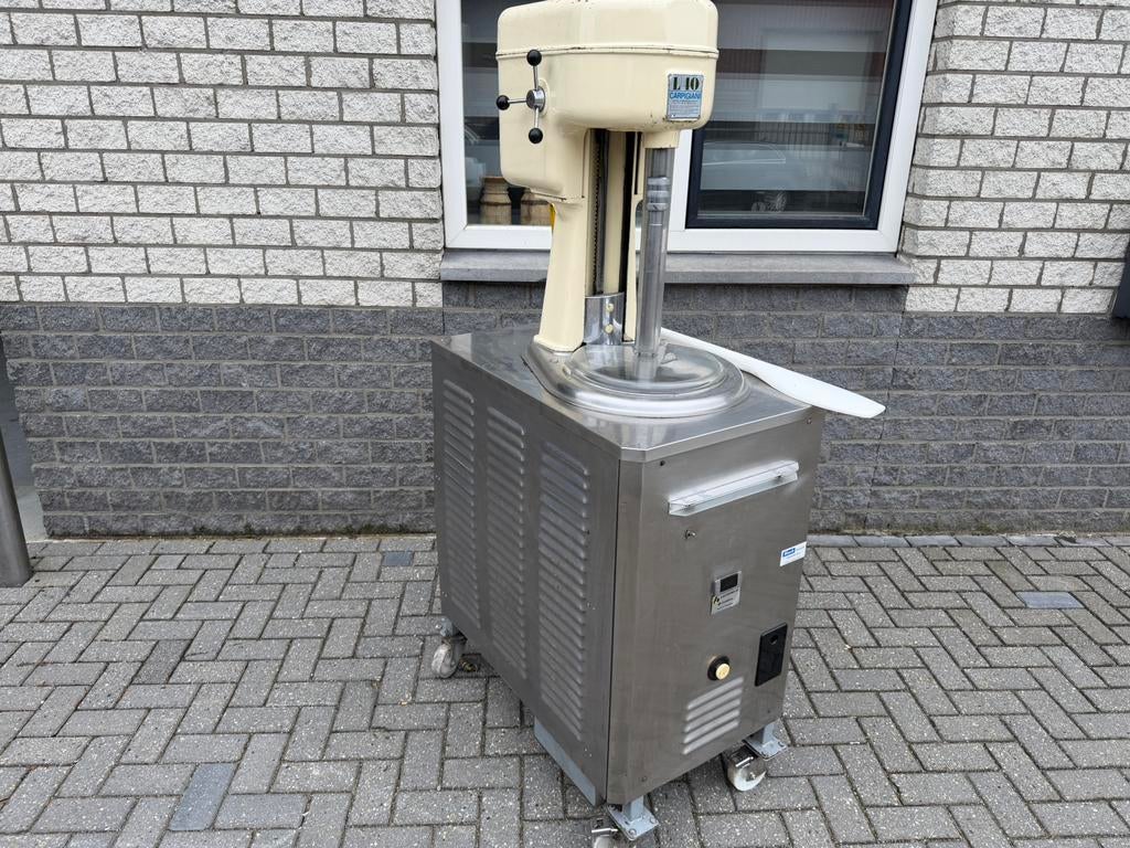 Bokvriezer ijsmachine carpigiani nissei softijs, Ophalen, Zo goed als nieuw