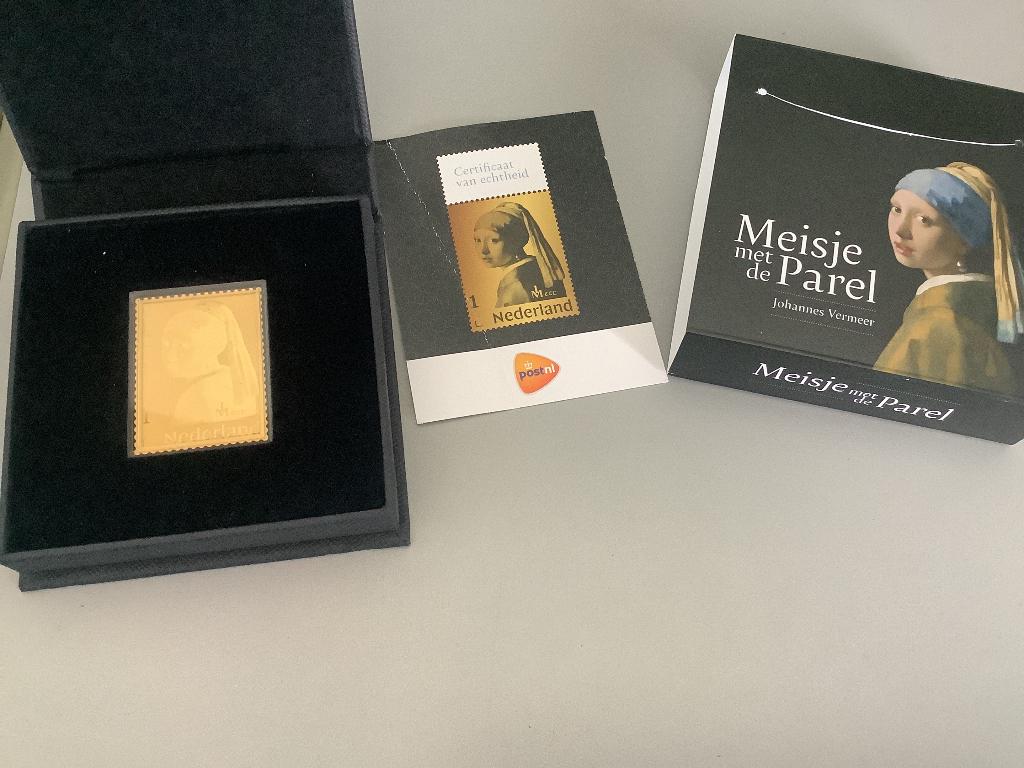Gouden postzegel Meisje met de Parel, Postzegels en Munten, Postzegels | Thematische zegels, Postfris, Overige thema's, Ophalen of Verzenden