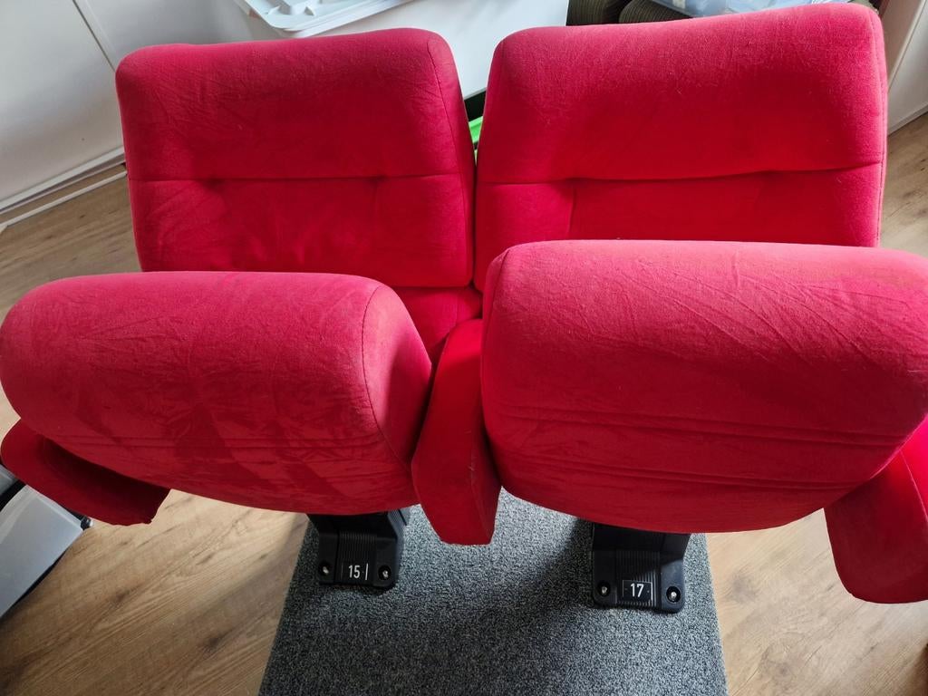 Originele Bioscoopstoelen Hilversum - Set van 2, Ophalen, Gebruikt, Stof, Rood