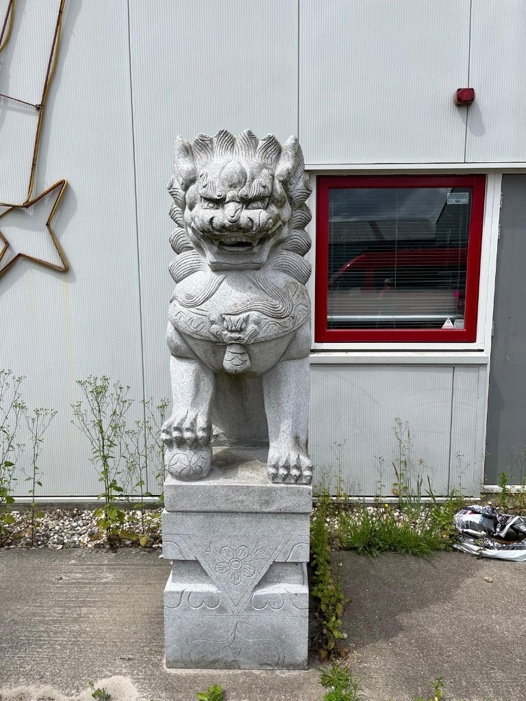 Tuinbeeld Leeuw, Ophalen, Zo goed als nieuw, Steen, Dierenbeeld