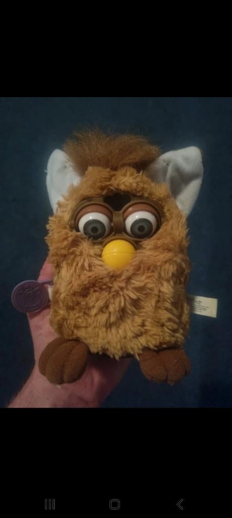 Furby Labrador zeldzaam GEN8, Verzamelen, Verzenden