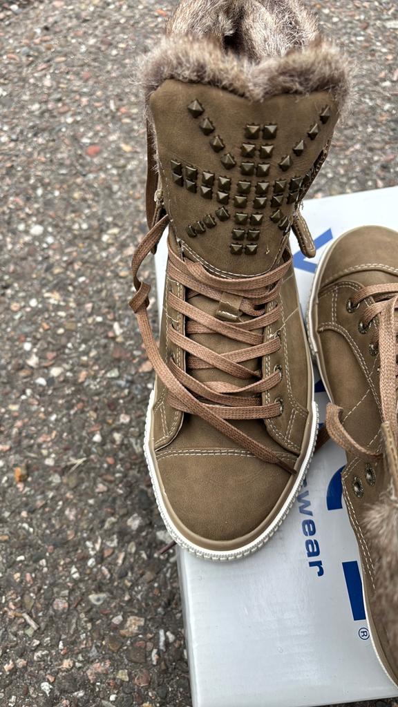 Dames sneaker  maat 38, Ophalen of Verzenden, Bruin, Sneakers of Gympen