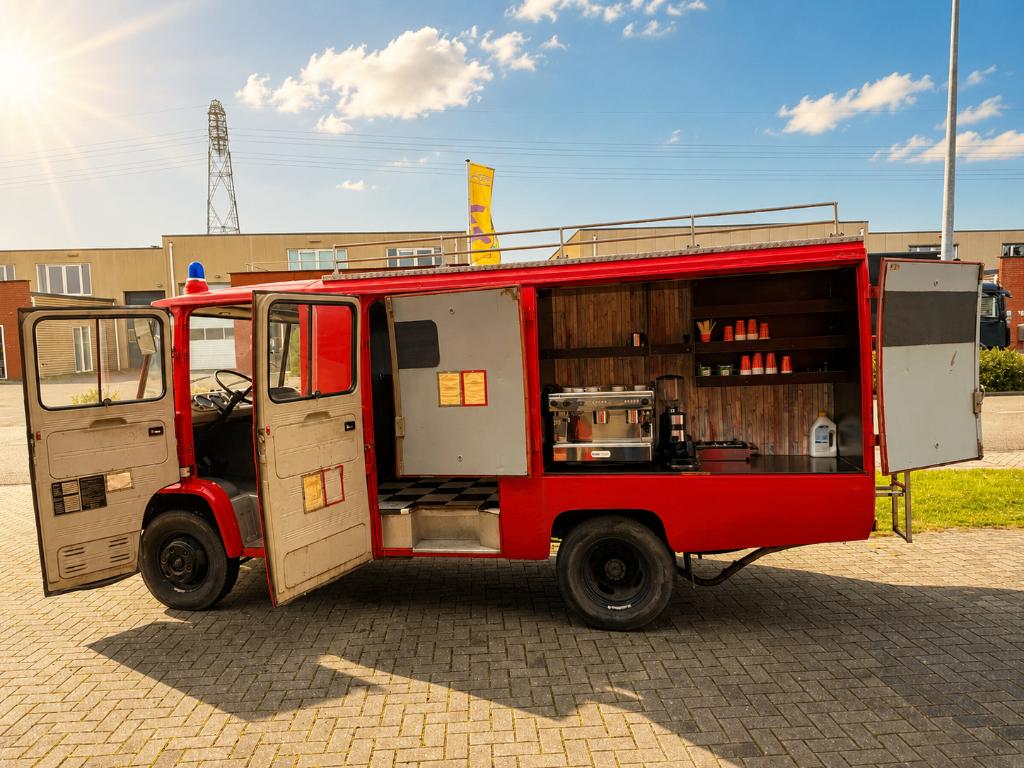 Foodtruck keukentje,bar,expresso bar in 1 truck, Ophalen of Verzenden