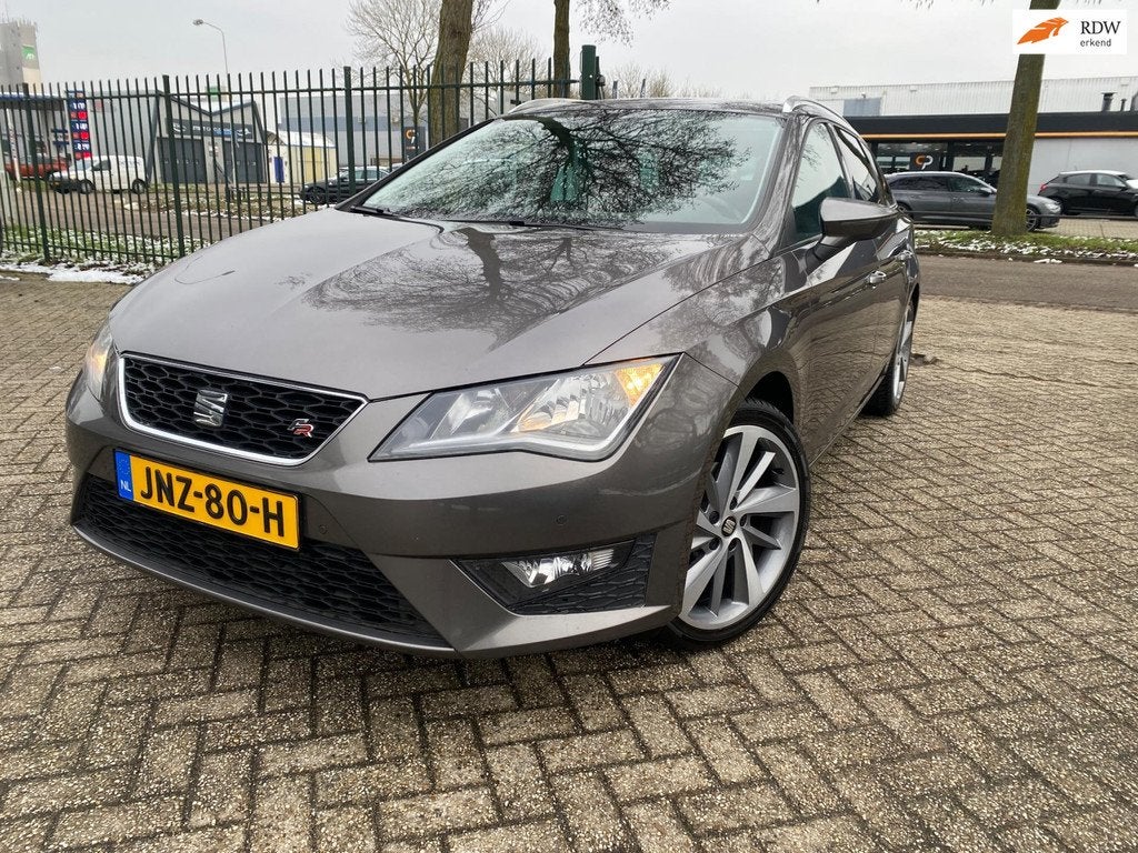 Seat LEON ST FR 1.4 TSI X-PERIENCE Panorama Cruise Pdc Navi, Auto's, Seat, Voorwielaandrijving, 125 pk, Gebruikt, Euro 6