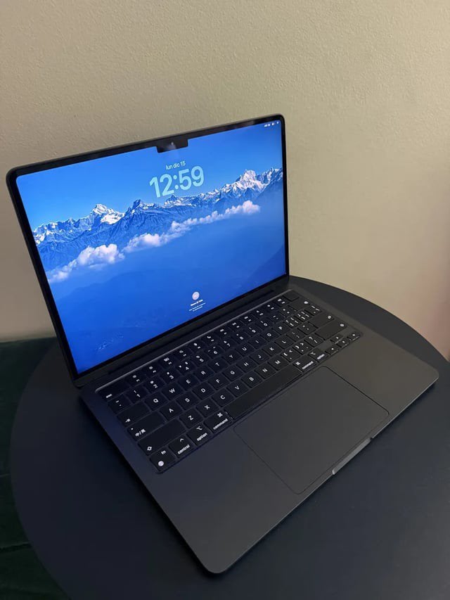Macbook air M3 - 16GB/256GB - Middernacht - ZGAN, Ophalen, 256 GB, 2 tot 3 Ghz, Qwerty