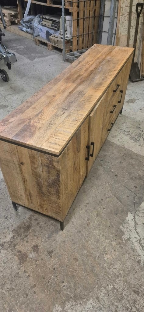 Houten dressoir kast