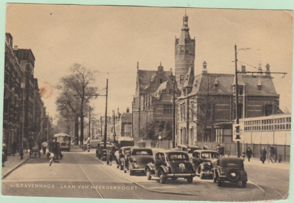 's Gravenhage Ln van Meerdervoort. veel oude auto's '50 (?), Verzamelen, Ophalen, 1940 tot 1960, Ongelopen, Zuid-Holland