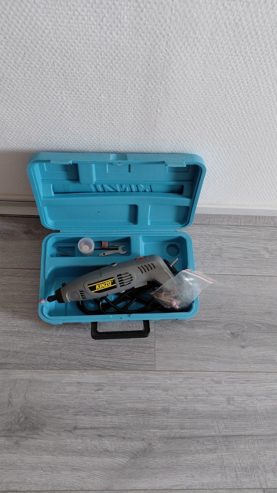 Kinzo precisie schuurmachine, Ophalen of Verzenden, Minder dan 600 watt, Vlakschuurmachine