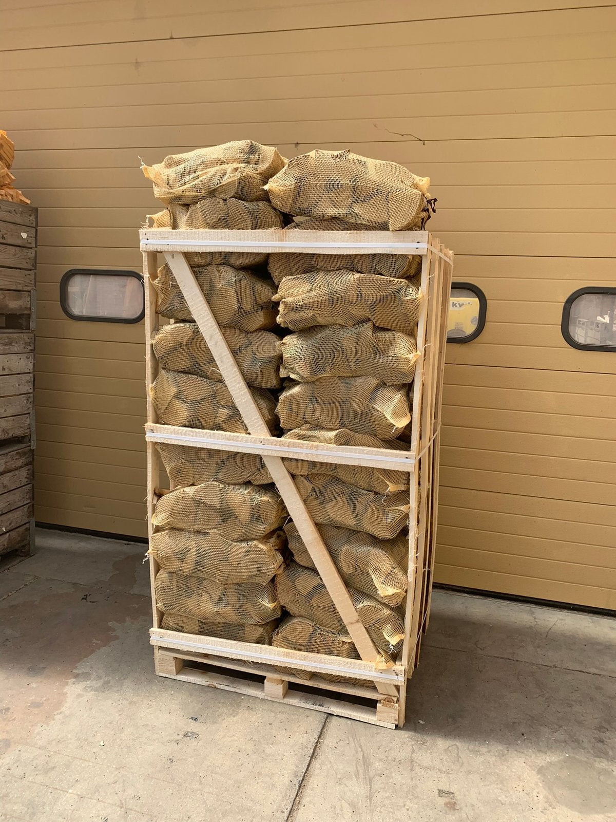 🪵🔥XXL Zak Ovengedroogd Berkenhout-40L(14-16KG)-Vanaf €8,99, 6 m³ of meer, Ophalen