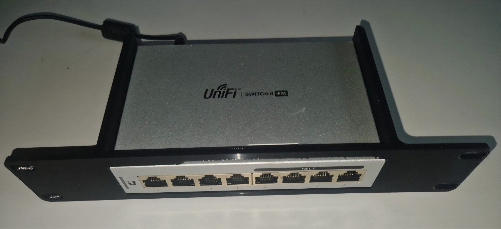 Unifi Switch 8 poorts 60W met 10" rackmount, Verzenden, Gebruikt