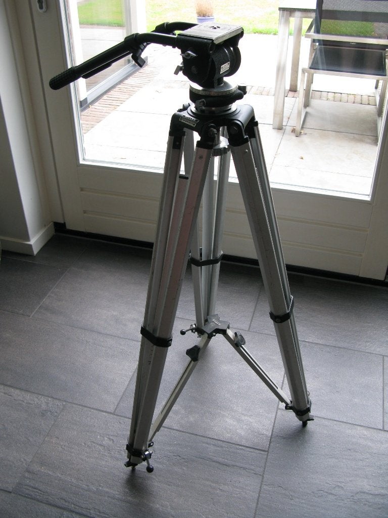 Miller statief, Ophalen, Gebruikt, 150 tot 175 cm, Driepoot
