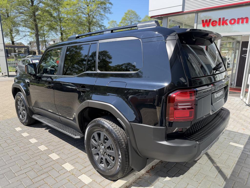 Toyota Land Cruiser 2.8 D-4D Blind Van Executive | GEEN AFLE, Auto's, Bestelauto's, Automaat, Gebruikt, 4 cilinders, Zwart