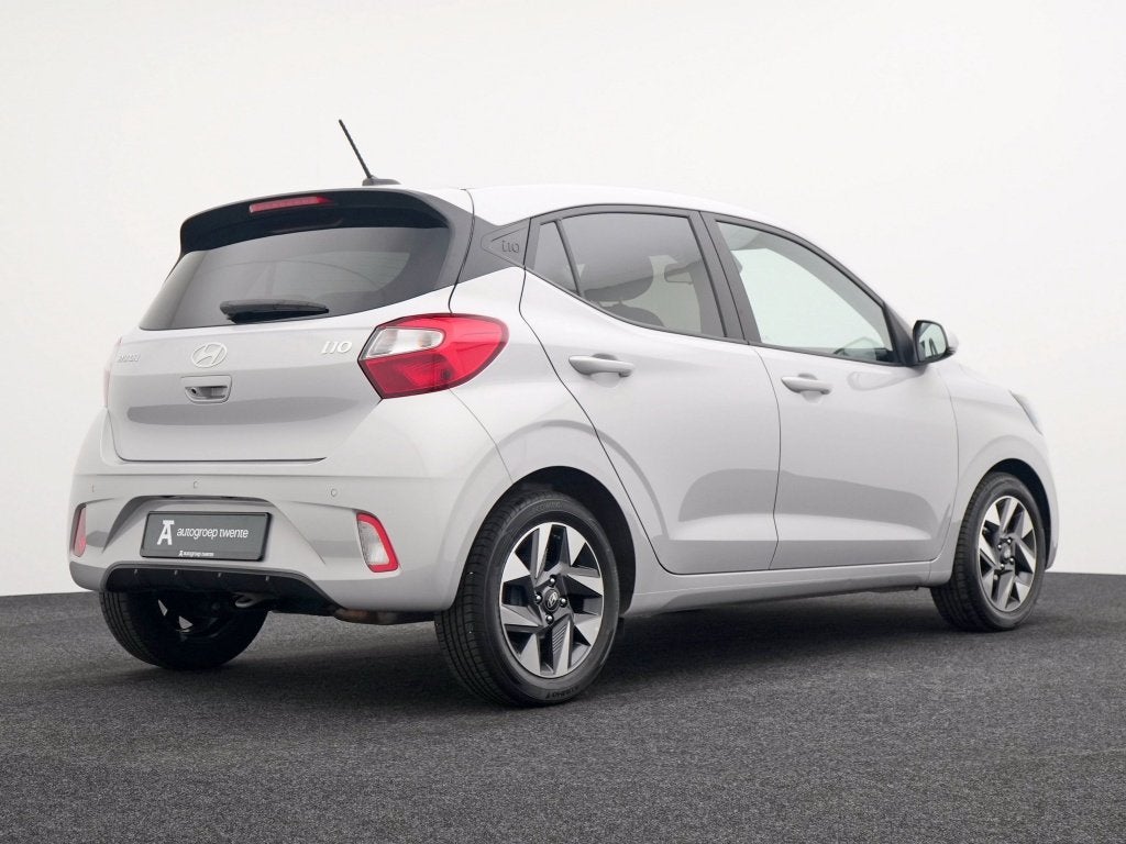 Hyundai i10 1.0 Comfort Smart 5-zits Automaat | Private leas, Auto's, Hyundai, Stof, Zwart, 899 kg, Bedrijf