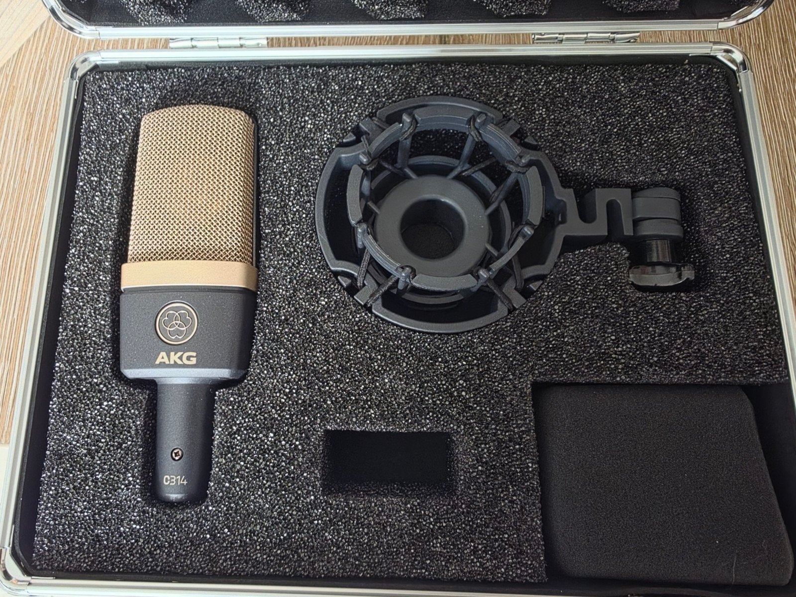 microfoon akg c314, Ophalen, Zangmicrofoon