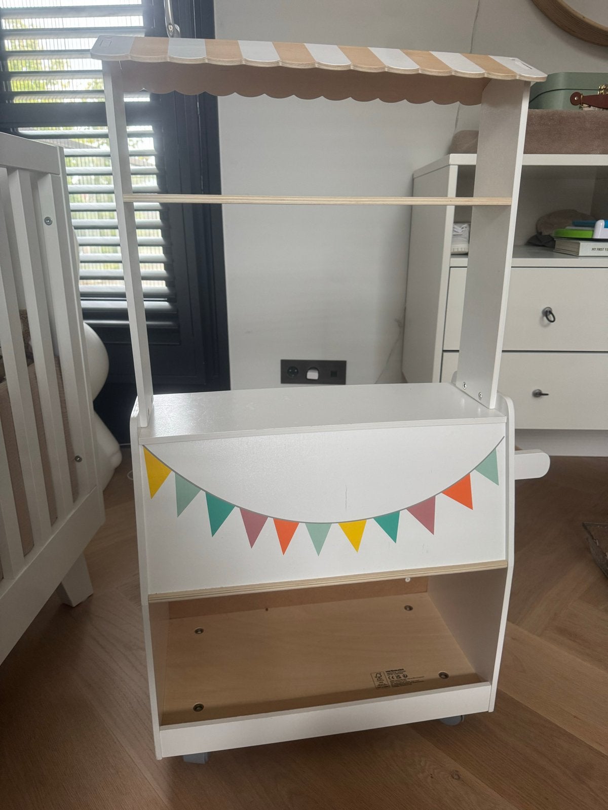 Vertbaudet houten winkelkraam / marktkraam voor kinderen, Ophalen, Zo goed als nieuw, Jongen of Meisje