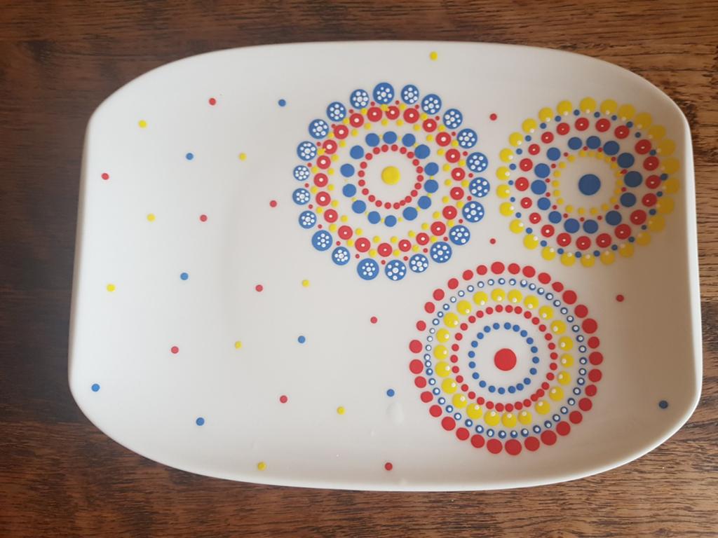 Villeroy & Boch bord met uniek handgestipt motief, Ophalen of Verzenden, Zo goed als nieuw, Bord(en), Overige stijlen