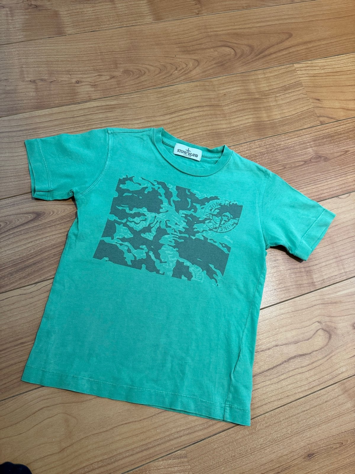 Stone Island Junior T-shirt Groen Maat 6 (116), Ophalen of Verzenden, Zo goed als nieuw, Jongen, Shirt of Longsleeve