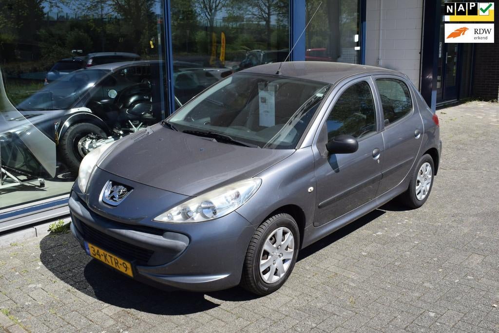 Peugeot 206 + 1.1 XR, Voorwielaandrijving, 206+, Stof, Gebruikt