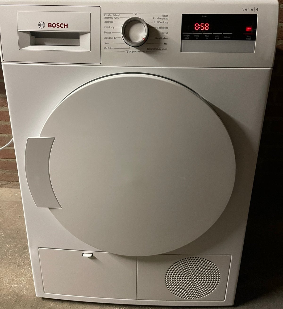 Prachtige,Bosch Serie4 Warmtepompdroger 8KG top staat A+++, Anti-kreukfase, 8 tot 10 kg, Ophalen of Verzenden, Zo goed als nieuw