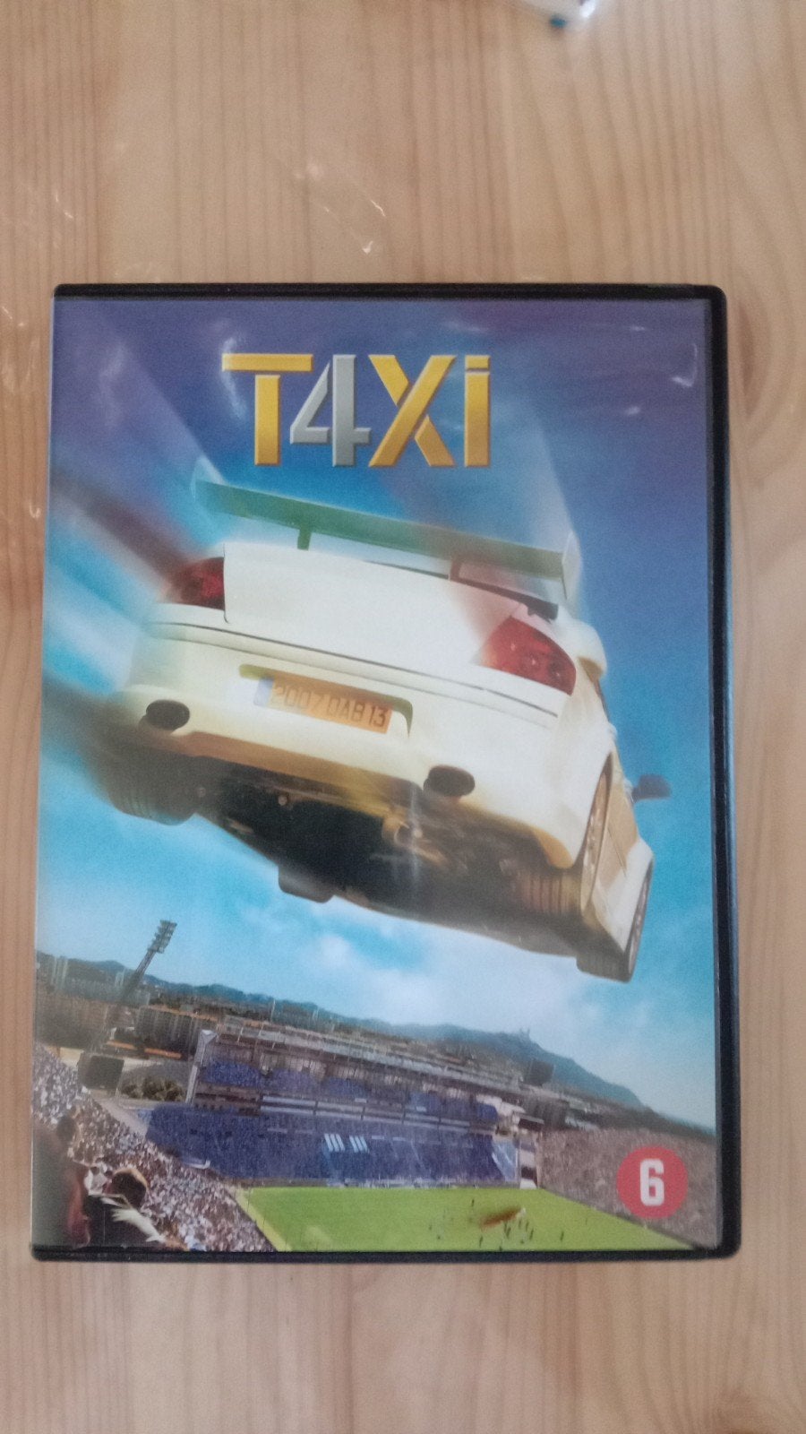 Taxi 4, Gebruikt, Nederlands, Ophalen of Verzenden, Vanaf 6 jaar