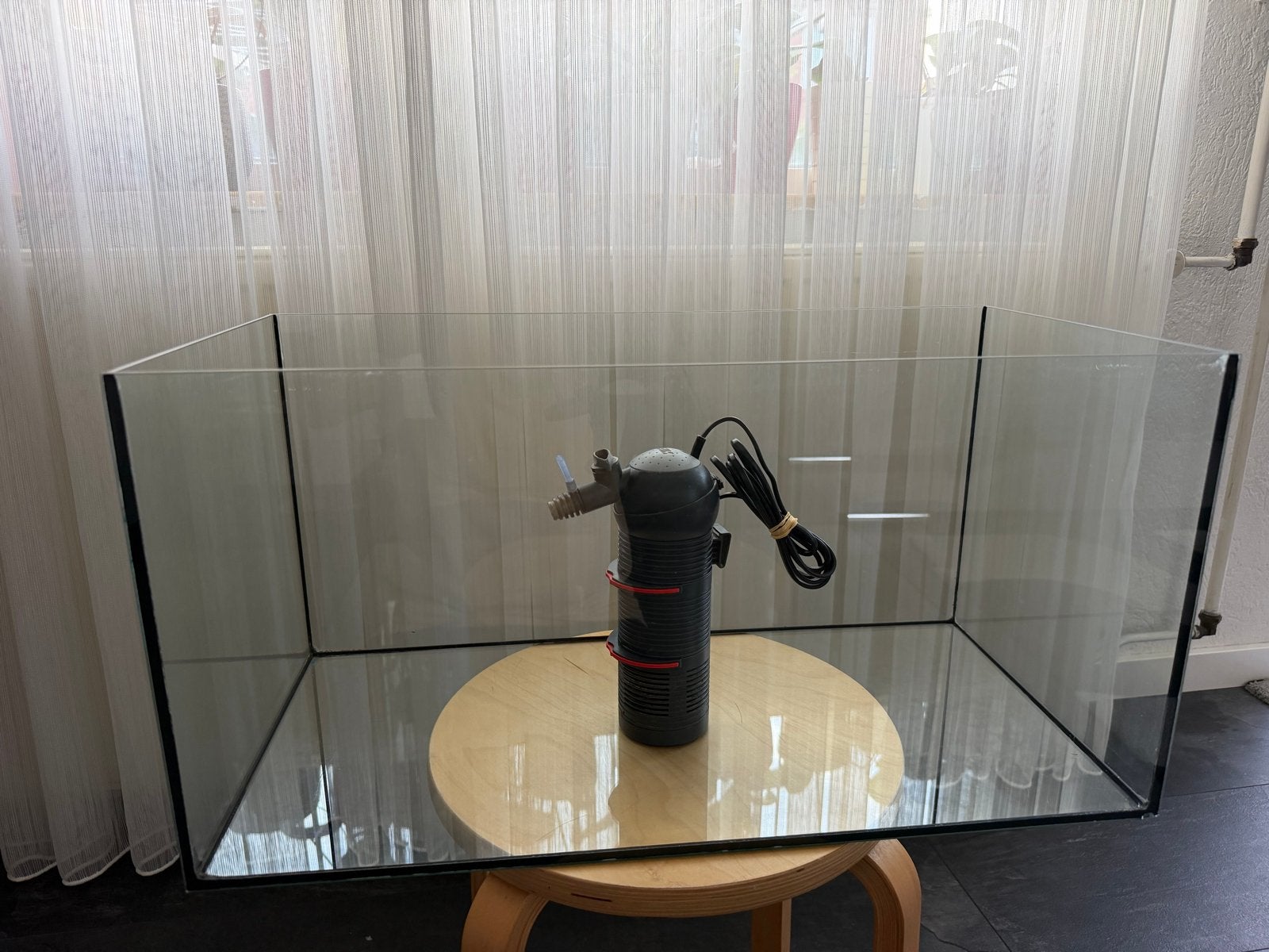 Aquarium 54 liter, Ophalen