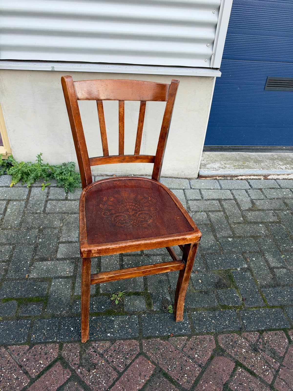 Antieke houten stoel met sierlijke inleg, Ophalen of Verzenden