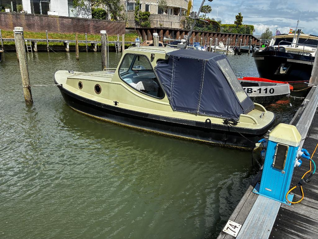 Sleepvlet “Pieterman”, Overige merken, Gebruikt, Binnenboordmotor, Kussenset