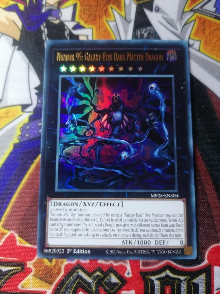 Number 95 Galaxy Eyes Dark Matter Dragon - Ultra Rare MP25, Ophalen of Verzenden, Zo goed als nieuw, Foil