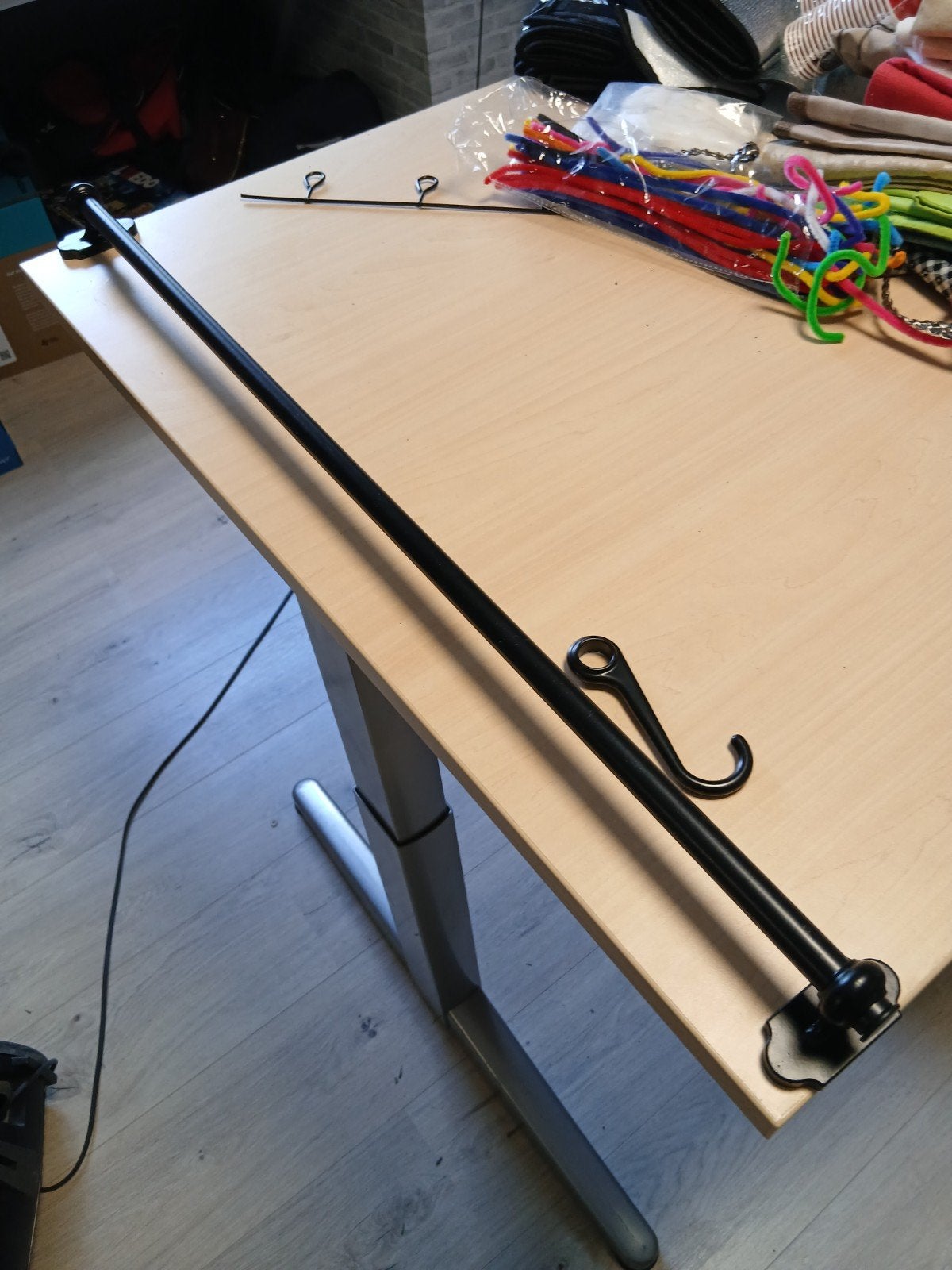 ikea stang met haak, Ophalen, Zo goed als nieuw