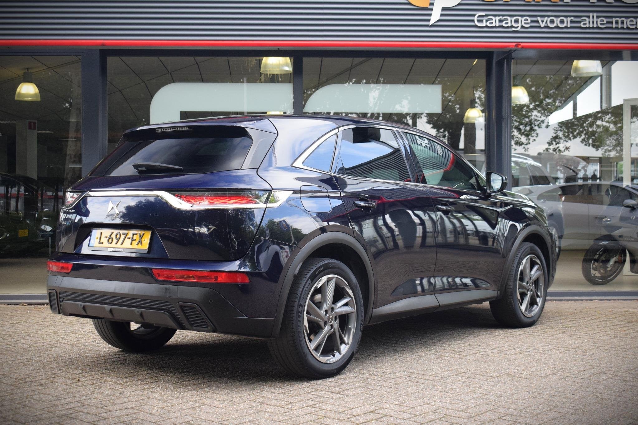 DS 7 Crossback 1.2 PureTech So Chic |TREKHAAK|CRUISE|NAVI|, Stof, Euro 6, 1199 cc, Blauw