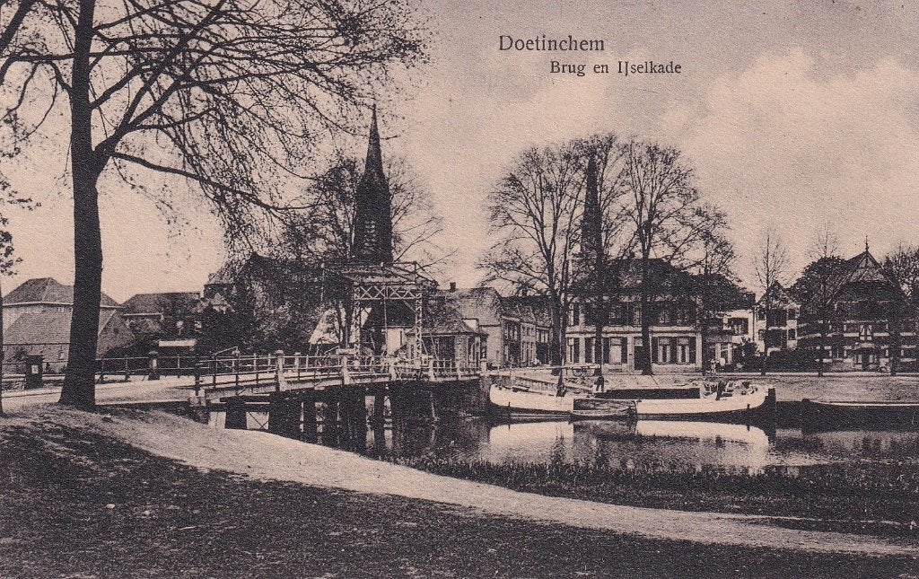Doetinchem IJsselkade met brug, Verzamelen, Verzenden, 1920 tot 1940, Gelopen, Gelderland