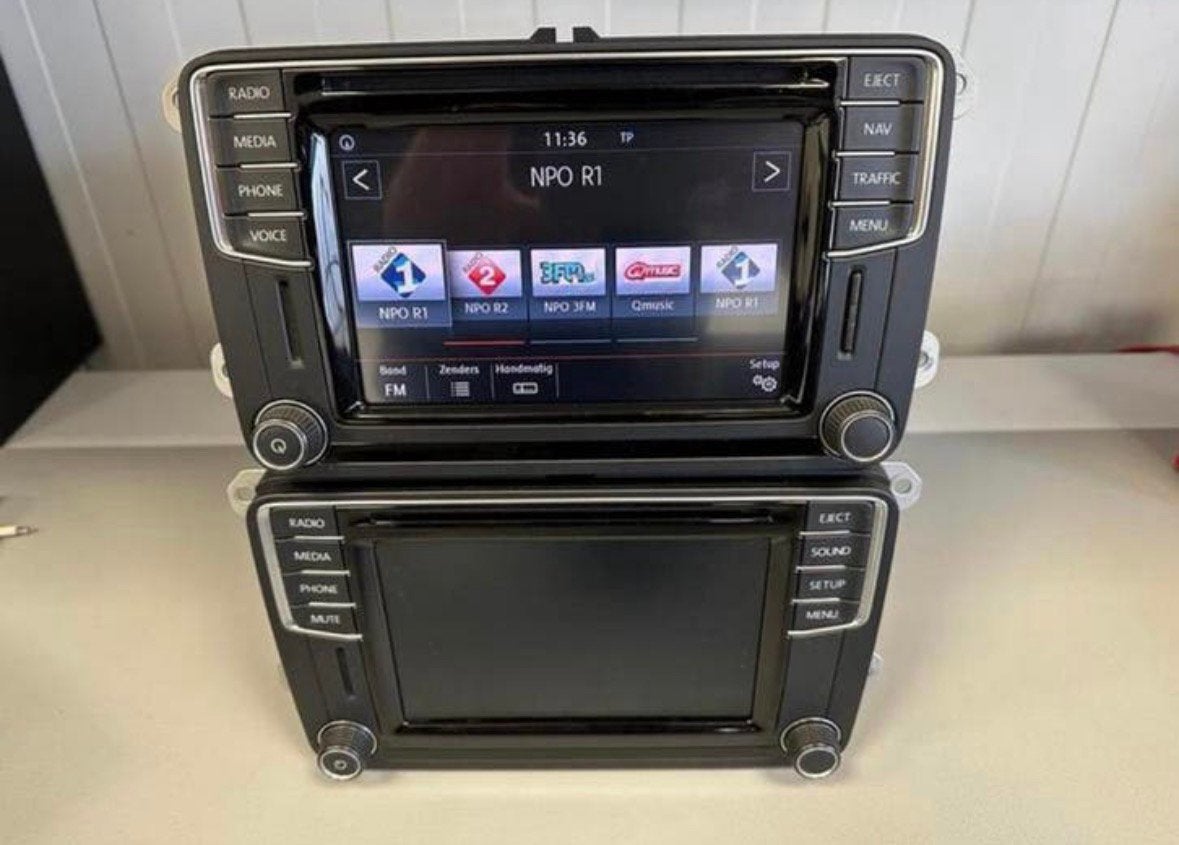Reparatie volkswagen radio mib Discover media PQ touchscreen, Ophalen, Zo goed als nieuw